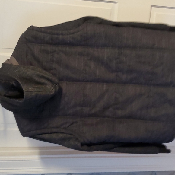 Vest/jacket, sweater arms. Size medium - Picture 2 of 6